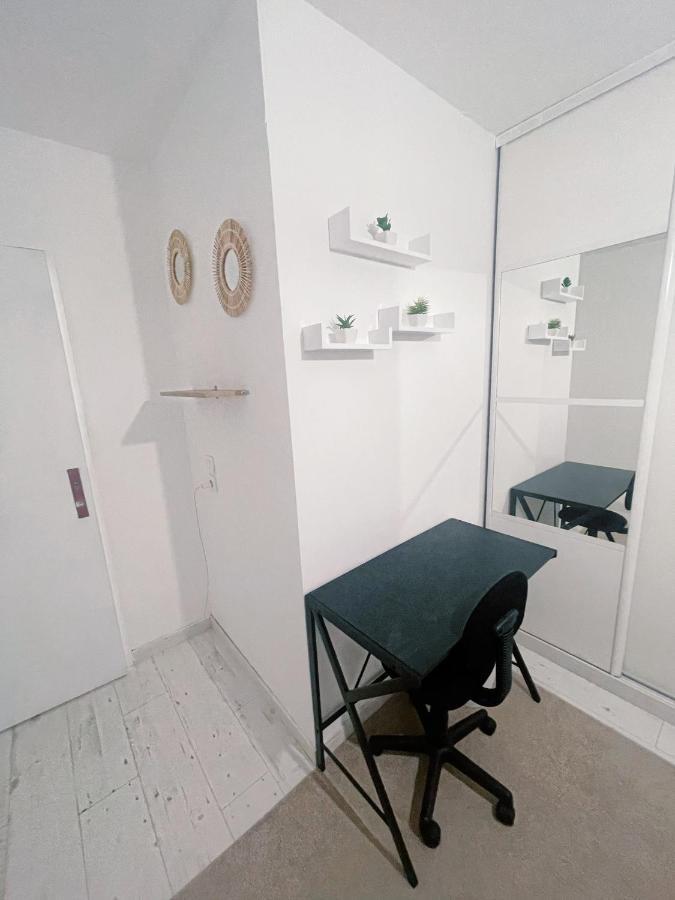 Superbe Appartement Avec Boxe Proche De Paris Pierrefitte-sur-Seine Exterior foto